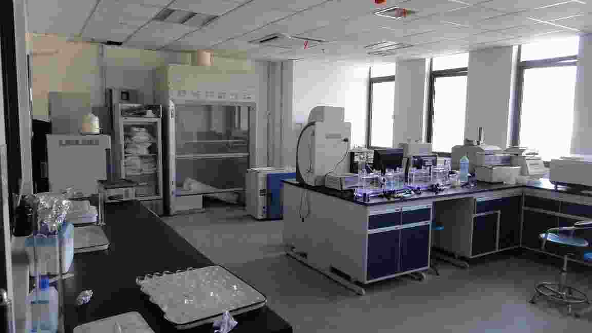 ũ����Ƽ�ѧԺ1-6��ʵ���������Ǩ